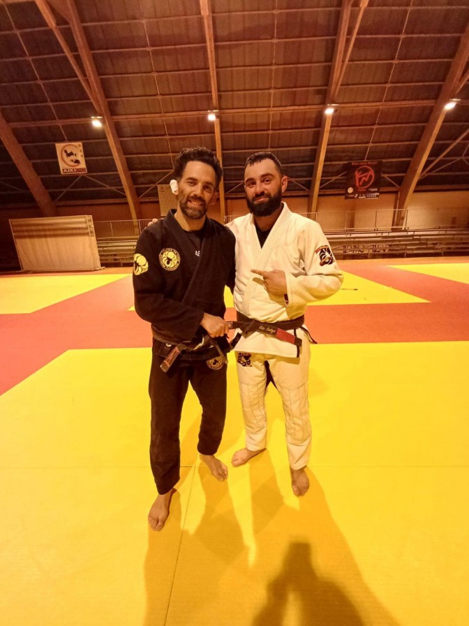 Image de l'actu 'Adrien est ceinture noire de JJB!'